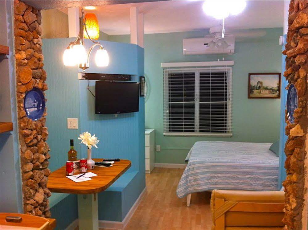Cottages By The Sea Frederiksted Exterior photo